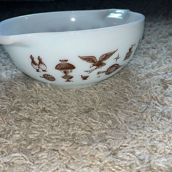 Vintage Pyrex 443 Early American Cinderella 2.5 Qt Bowl - Picture 5 of 11